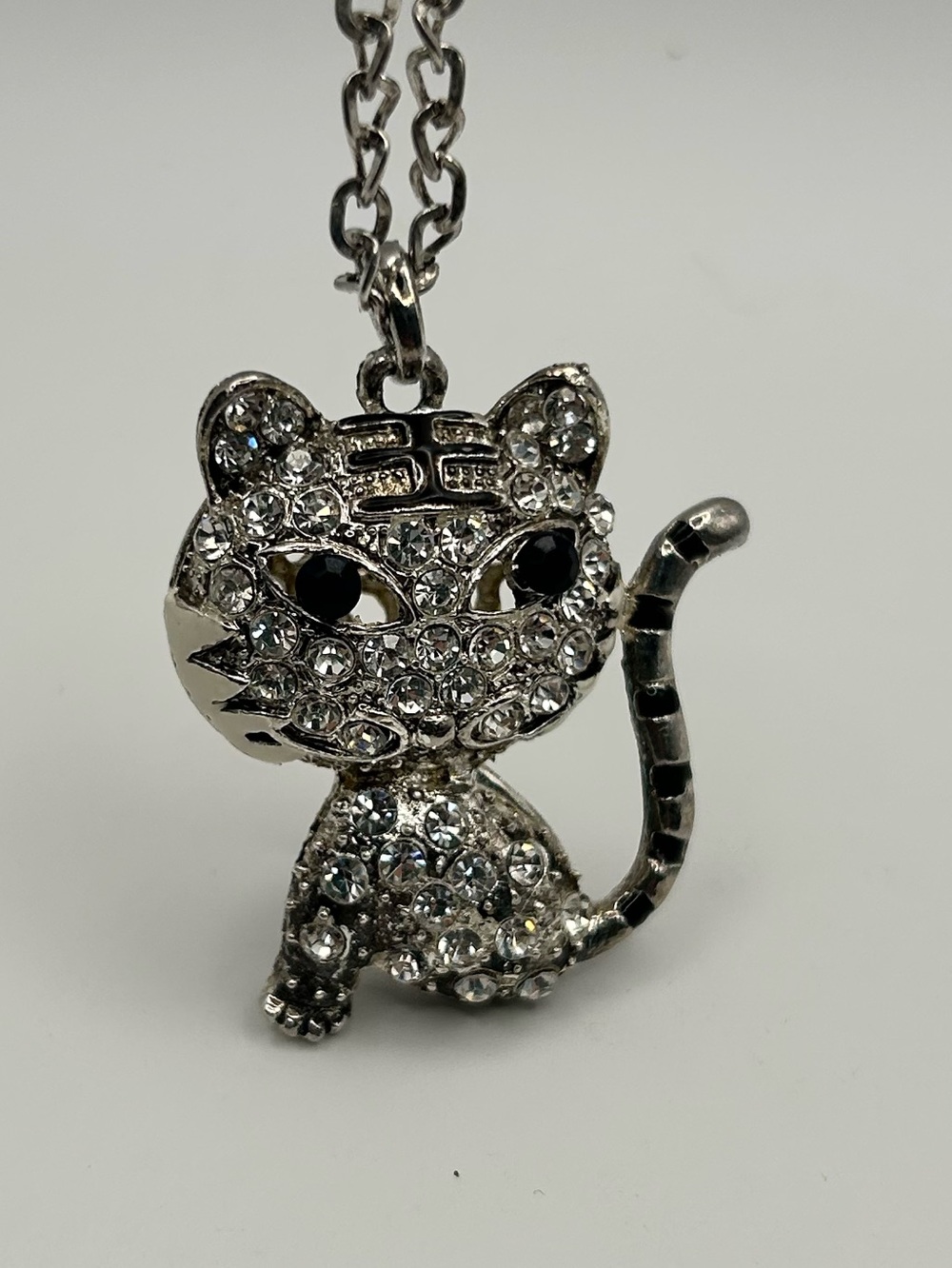 Vintage Rhinestone Cat Pendant Necklace with enamel